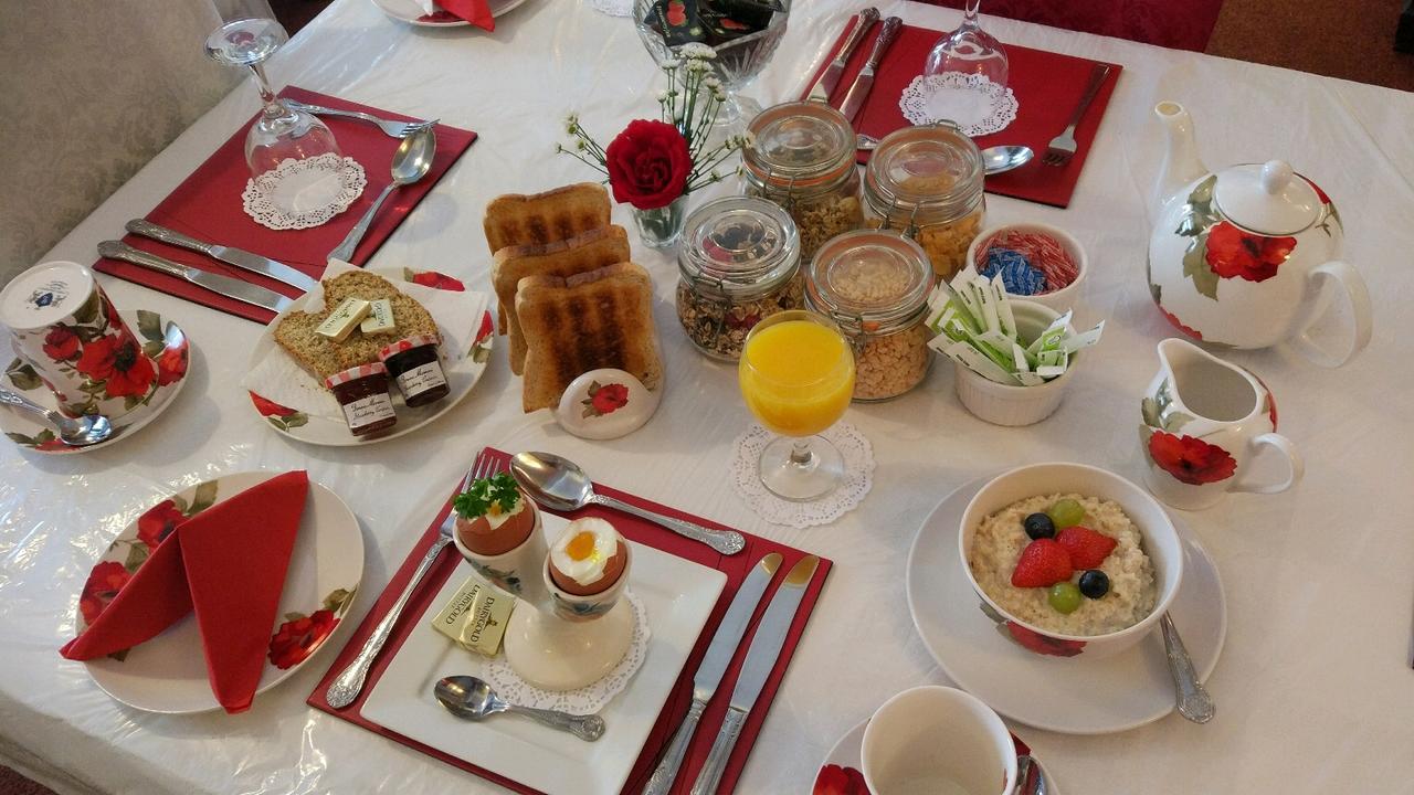 Inishross House Bed & Breakfast New Ross Bagian luar foto